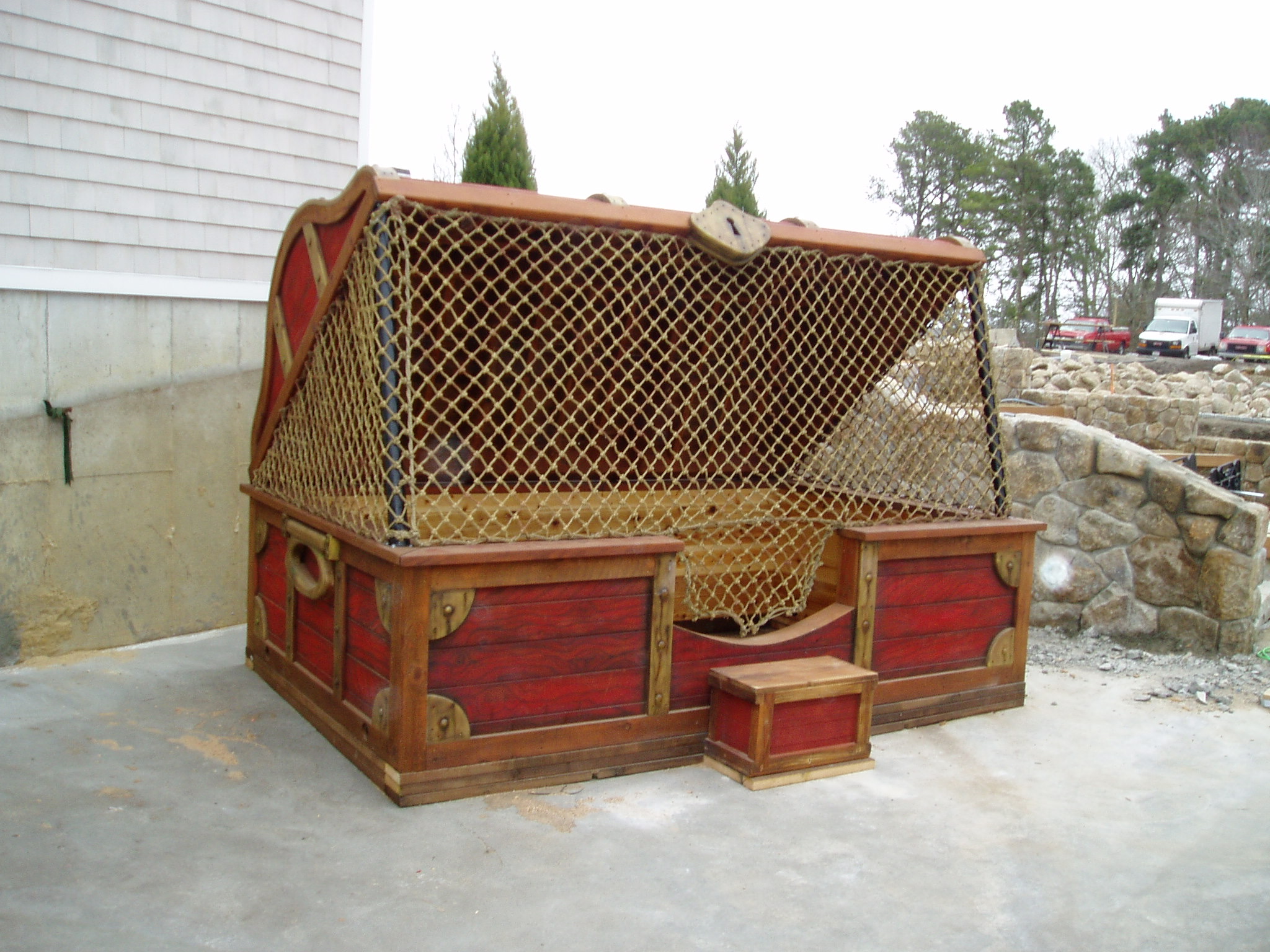 Treasure Chest Ball Pit